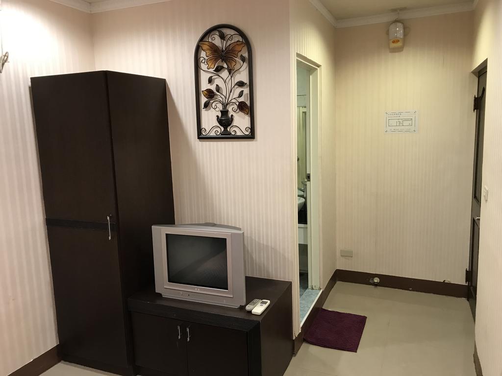 Hefeng Ting Homestay Heng-ch'un Exterior foto