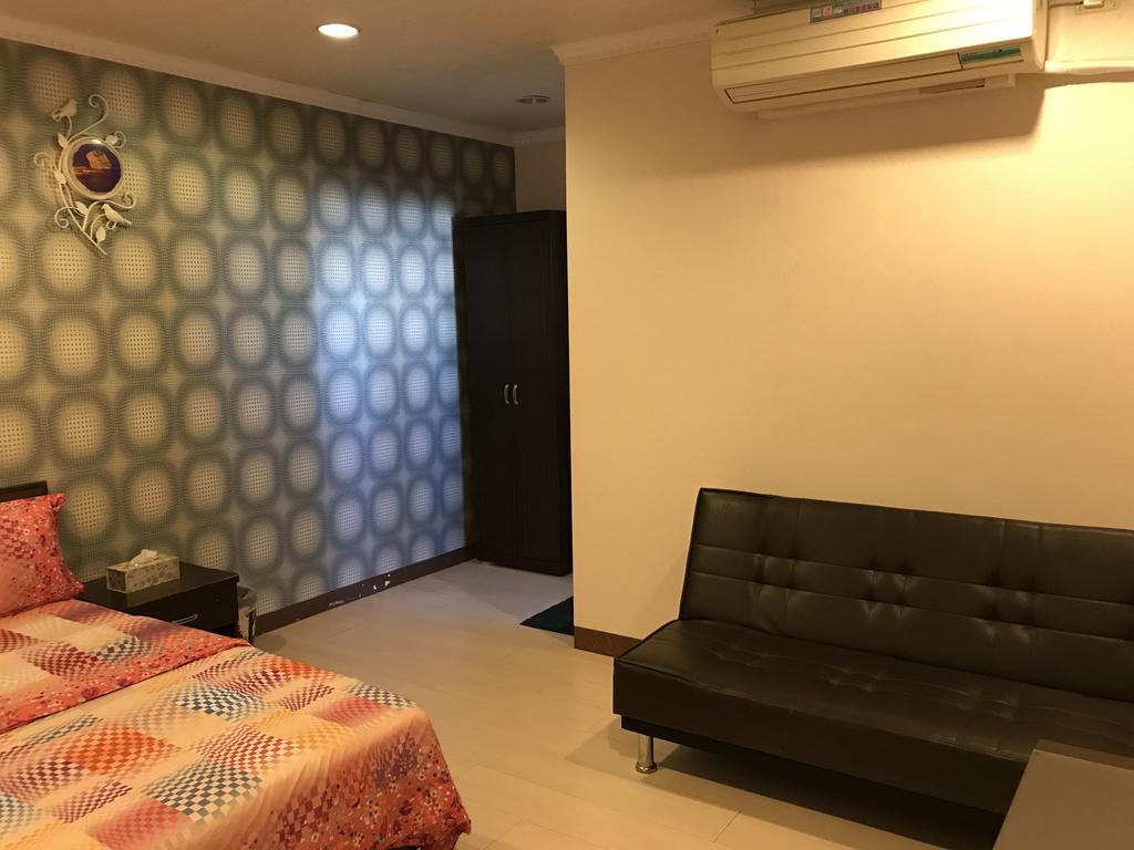Hefeng Ting Homestay Heng-ch'un Exterior foto